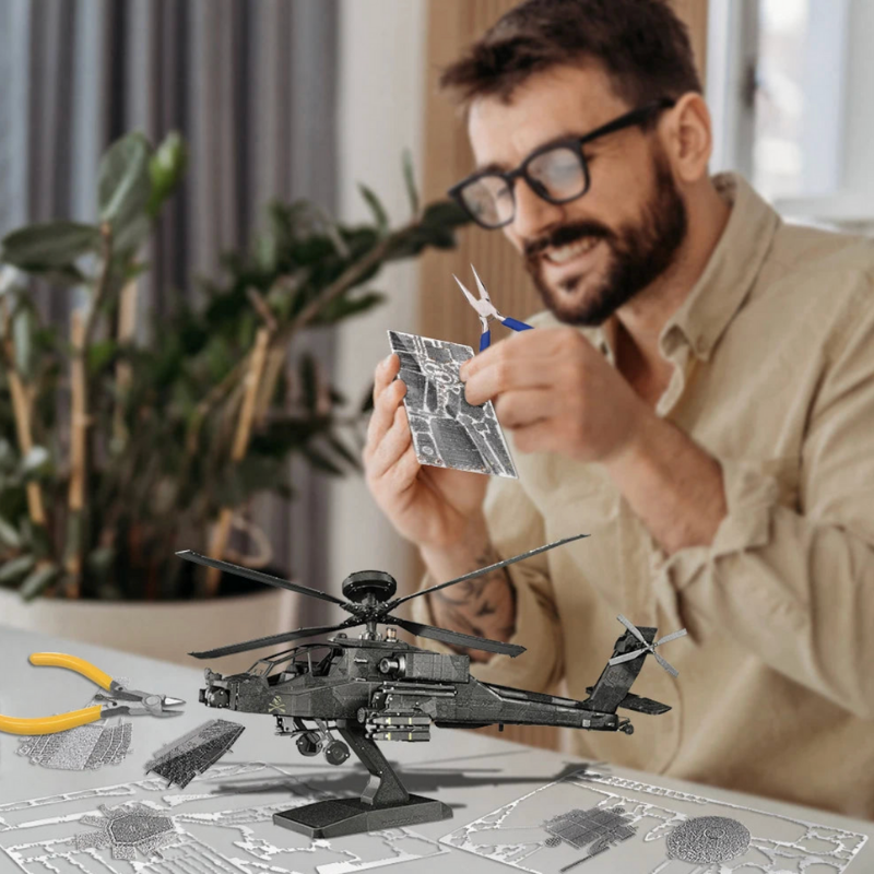 Puzzle 3D en métal hélicoptère militaire Apache